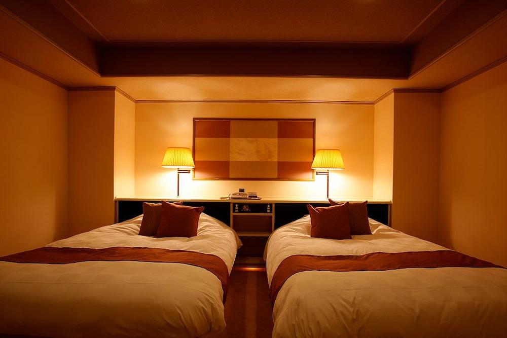 Royal Hotel Noto Shika Extérieur photo